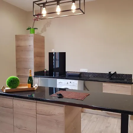 Appartamento Appartement-villa - House